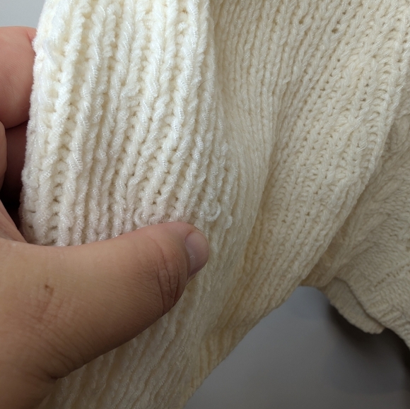 Penningtons Women’s 2XL Cream Knit V-Neck Oversized Sweater Poncho Style - Picture 9 of 11